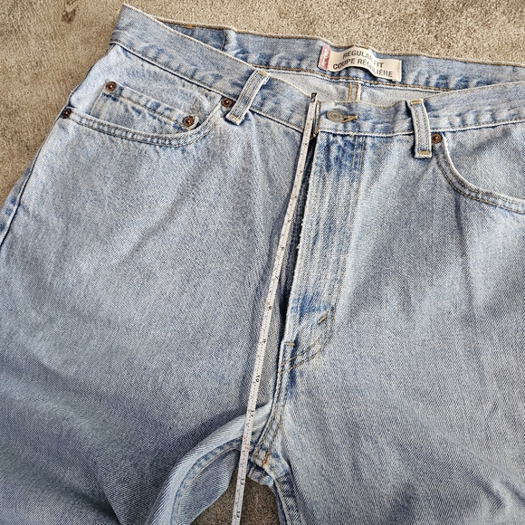 Levi's 505 Regular Fit Jeans - Picture 4 of 7